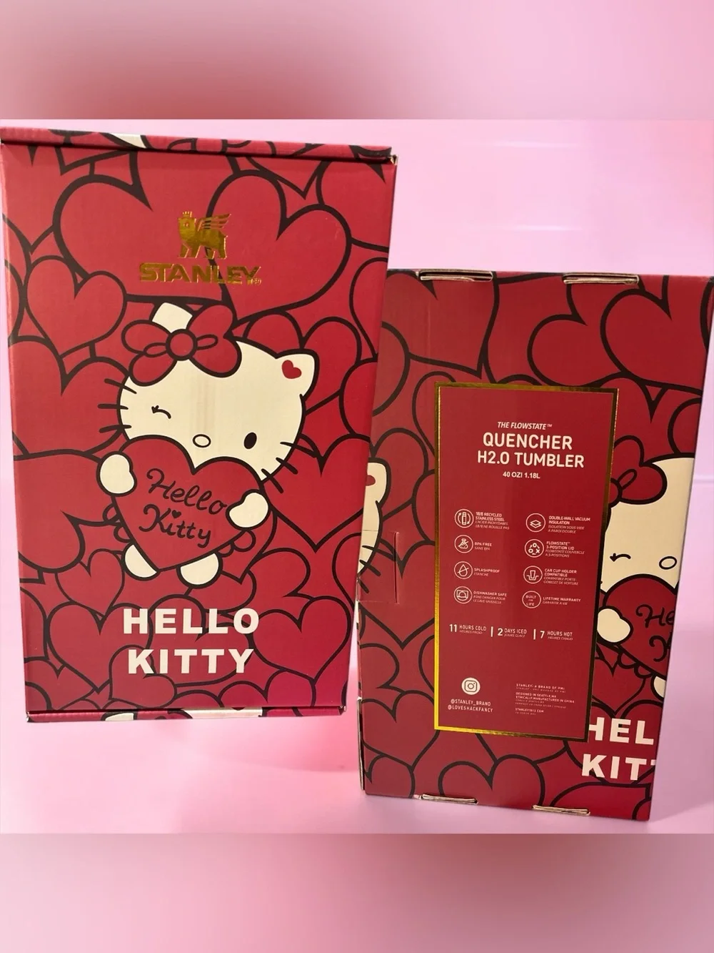 NIB Stanley x Red Hello Kitty Sweet Hearts 40 oz FlowState Quencher H2.0 Tumbler